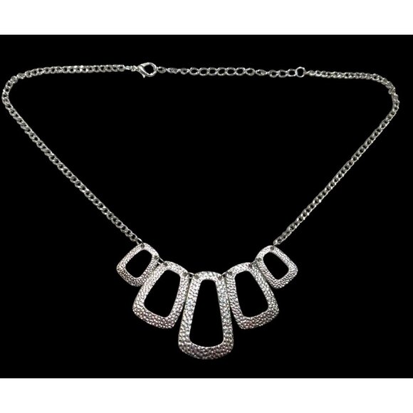 Modern Open Graduated Rectangle Silver Tone Hammered Necklace - Picture 1 of 5